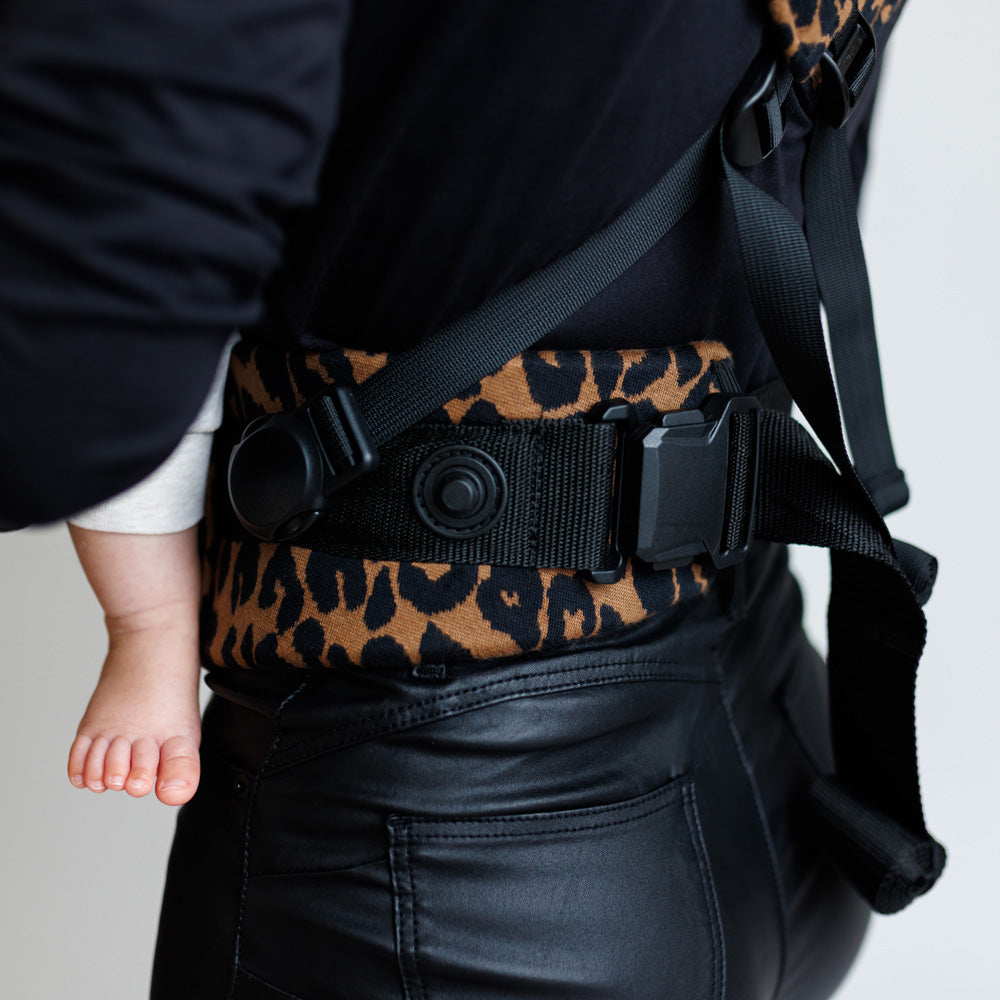 cocoome Babytrage Nova Fullbuckle, Leo braun