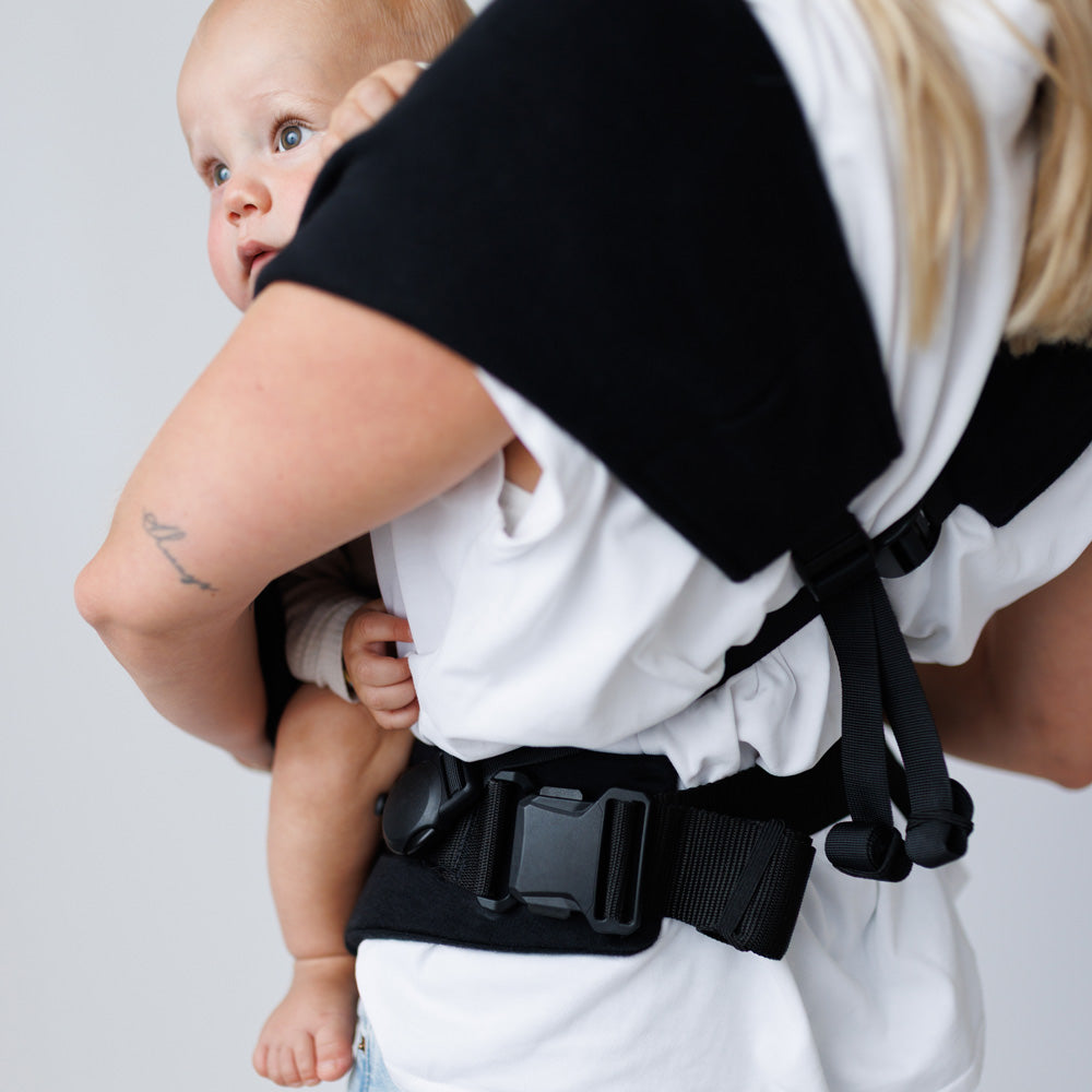 cocoome Babytrage Nova Fullbuckle, schwarz