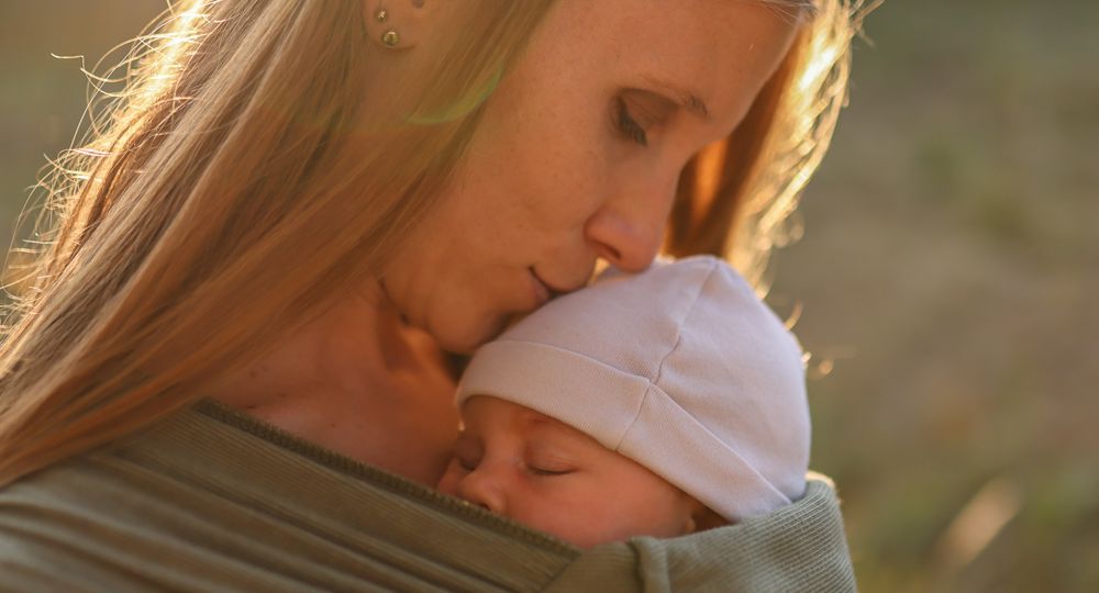 verwöhnen-baby-tragen