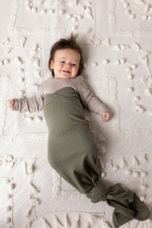 Baby-Cocoon  Pucksack Strampelsack Schlafsack