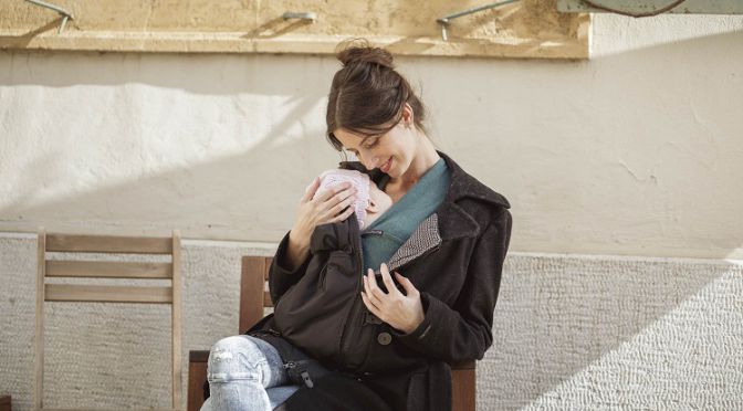 Le nostre estensioni per giacca cocoome sono dotate di un inserto sfoderato, così puoi portare il tuo bambino vicino a te nelle giornate più fresche senza dover usare un pile o un vestito di lana.
deve.